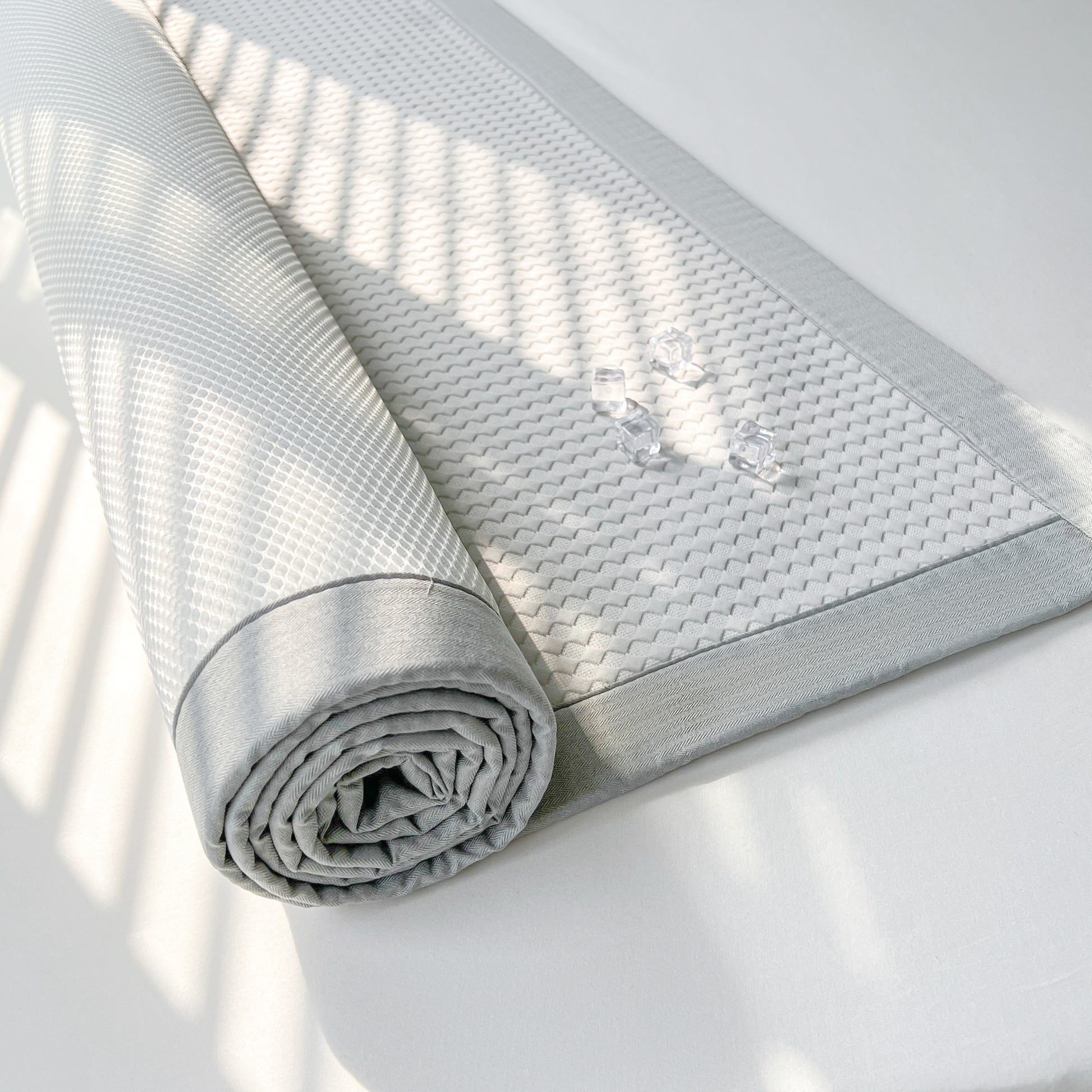 Breeze Premium Mattress Bed Ice Silk Cooling Set - breezehomeau